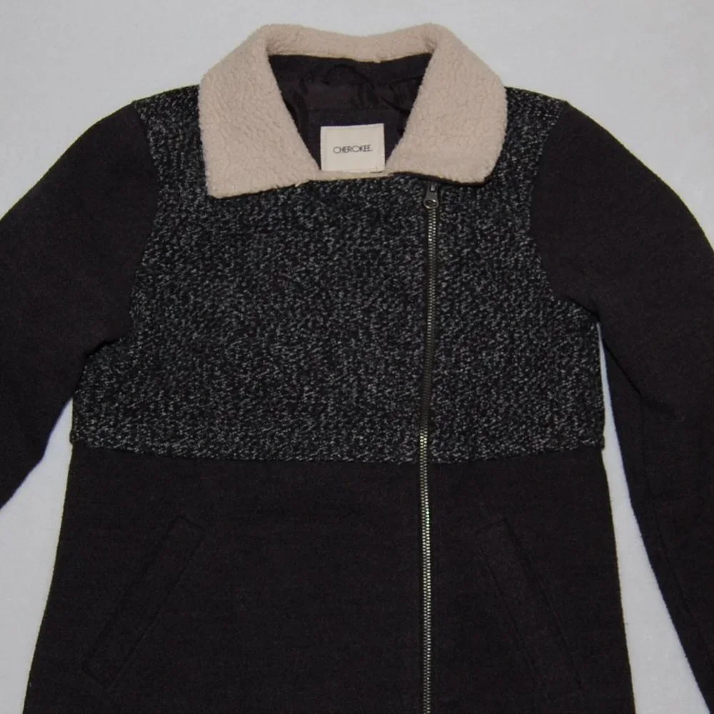 Cherokee Girls L (Bust:34"), Winter Coat with Off Center Zip Closure, Dark Gray - Picture 5 of 12